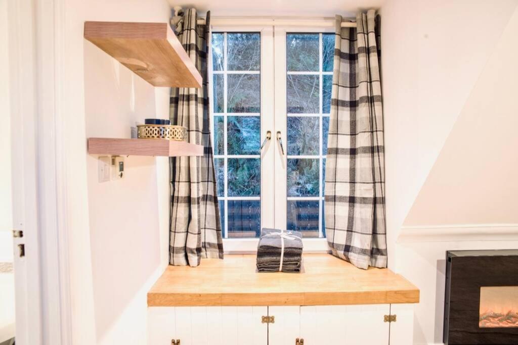 Gleddoch Coach House Villa Лангбанк Екстериор снимка