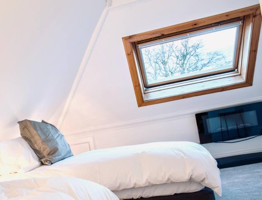Gleddoch Coach House Villa Лангбанк Екстериор снимка