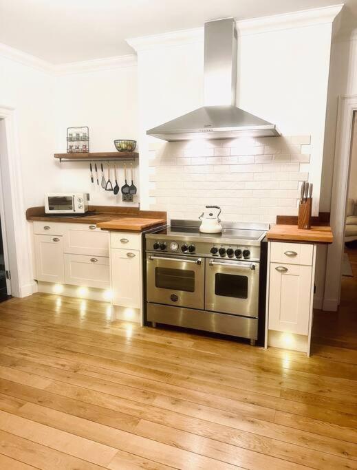 Gleddoch Coach House Villa Лангбанк Екстериор снимка