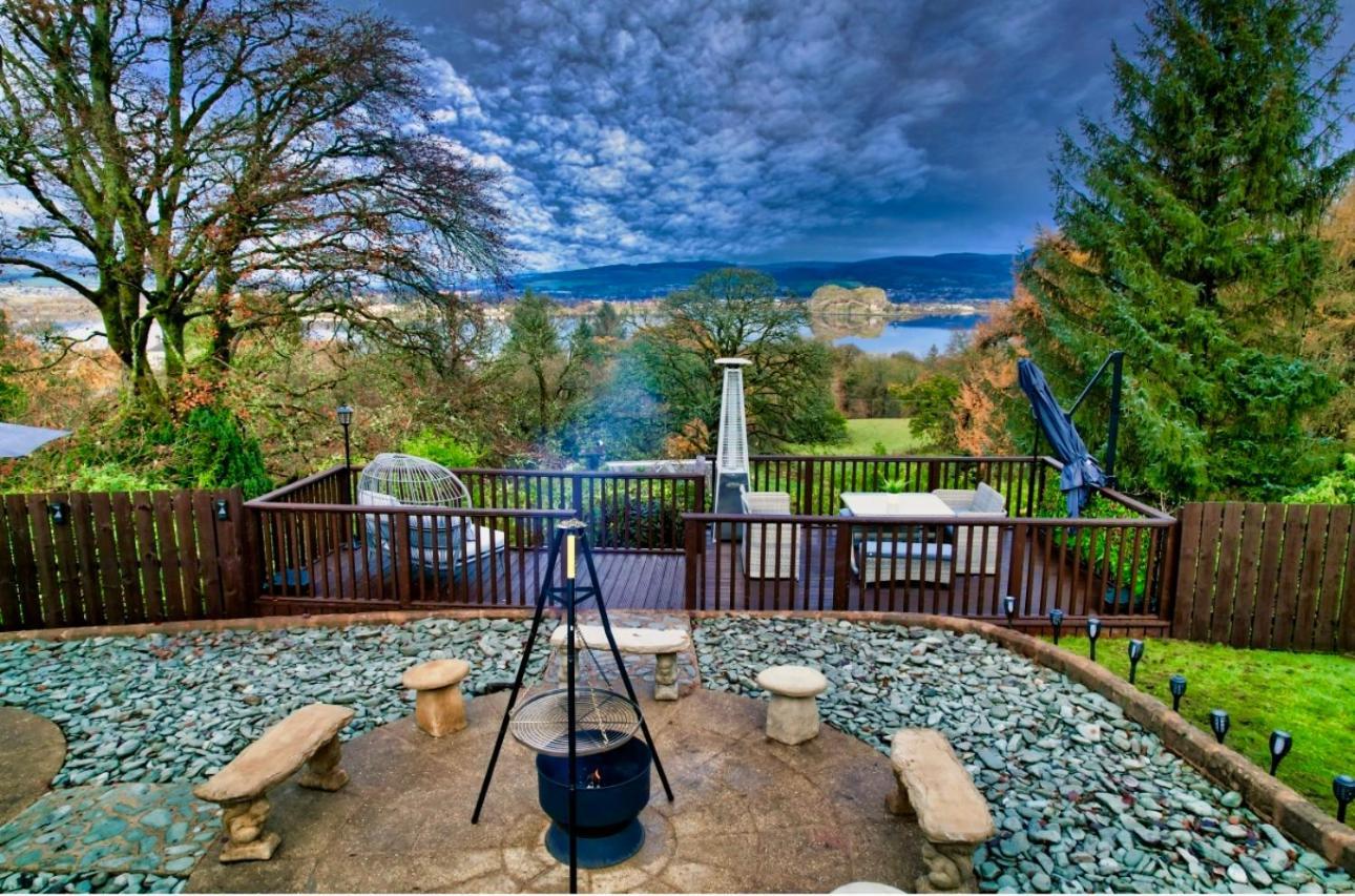 Gleddoch Coach House Villa Лангбанк Екстериор снимка